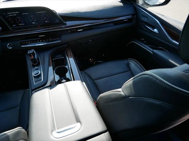 2023 Cadillac Escalade ESV 4WD Premium Luxury