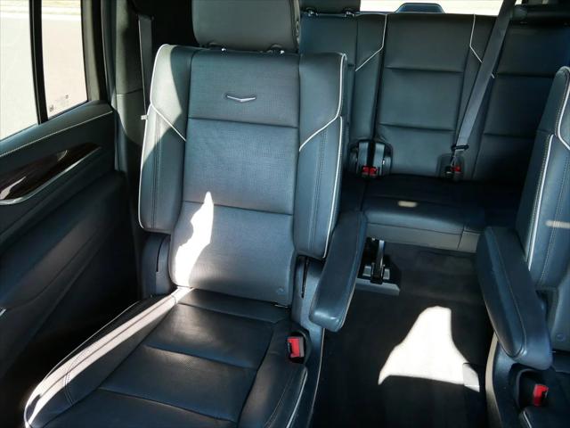 2023 Cadillac Escalade ESV 4WD Premium Luxury