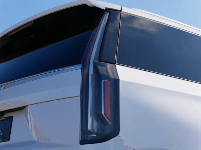 2023 Cadillac Escalade ESV 4WD Premium Luxury