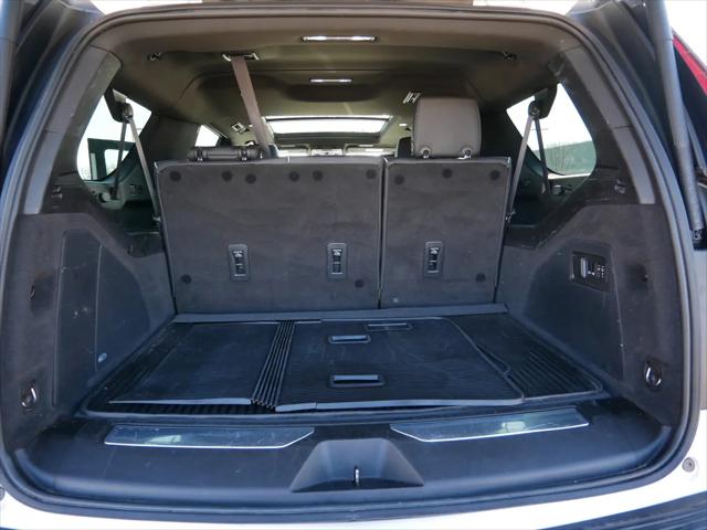 2023 Cadillac Escalade ESV 4WD Premium Luxury