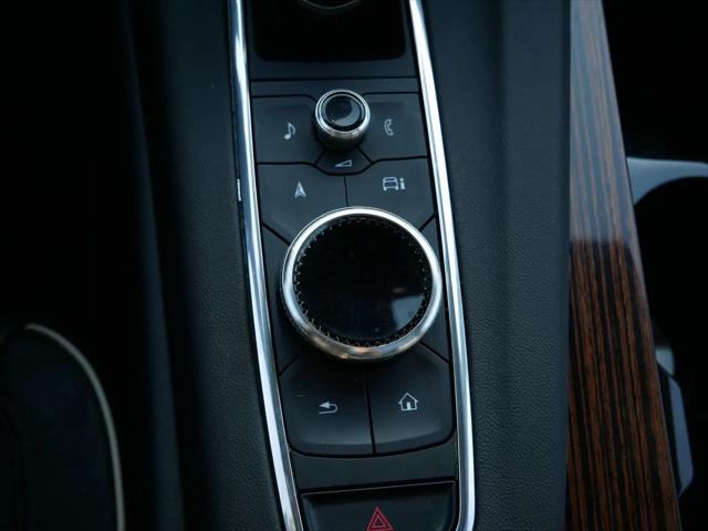 2023 Cadillac Escalade ESV 4WD Premium Luxury
