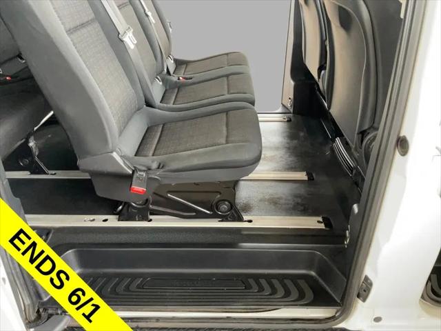 2016 Mercedes-Benz Metris Standard