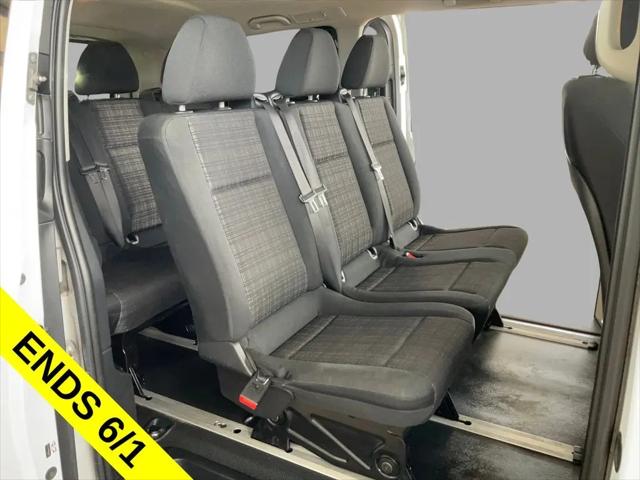 2016 Mercedes-Benz Metris Standard
