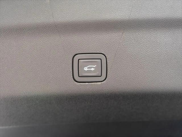 2026 GMC Yukon XL 4WD Elevation