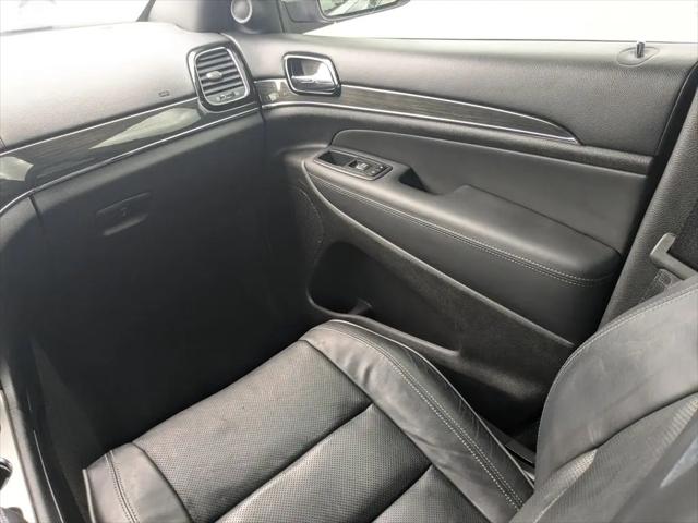 2019 Jeep Grand Cherokee Overland 4x2