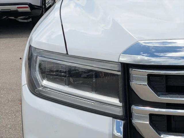 2023 GMC Acadia AWD SLT