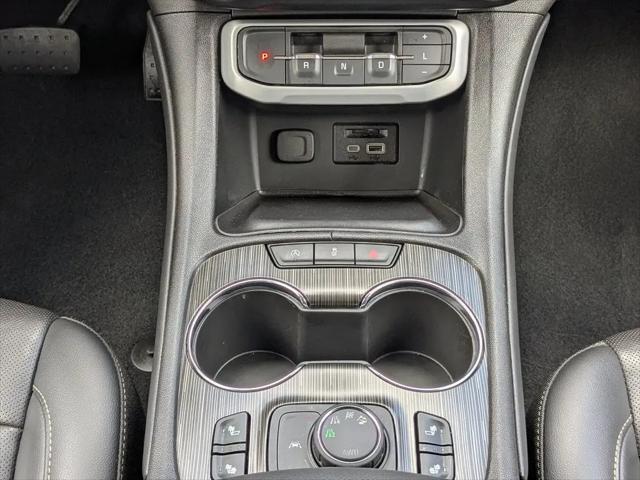 2023 GMC Acadia AWD SLT