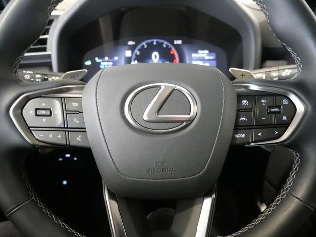 2025 Lexus LX Overtrail