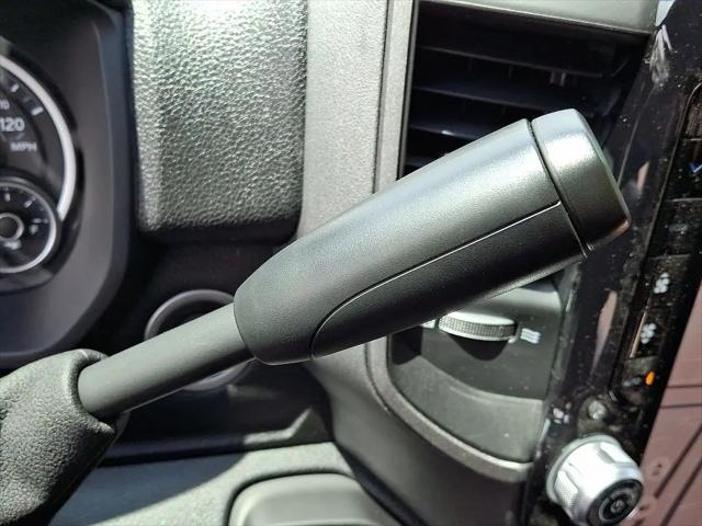 2026 Ram 2500 Black Express Crew Cab 4x4 6'4" Box