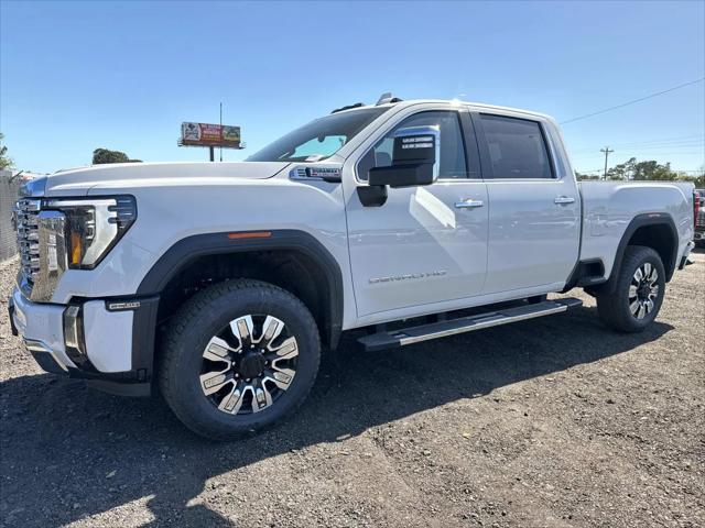 2026 GMC Sierra 2500HD Crew Cab, Standard Bed, Denali, 4WD