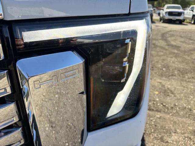 2026 GMC Sierra 2500HD Crew Cab, Standard Bed, Denali, 4WD