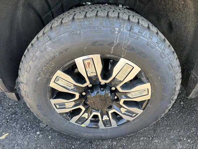 2026 GMC Sierra 2500HD Crew Cab, Standard Bed, Denali, 4WD