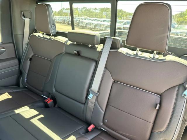 2026 GMC Sierra 2500HD Crew Cab, Standard Bed, Denali, 4WD