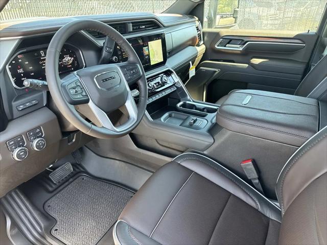 2026 GMC Sierra 2500HD Crew Cab, Standard Bed, Denali, 4WD