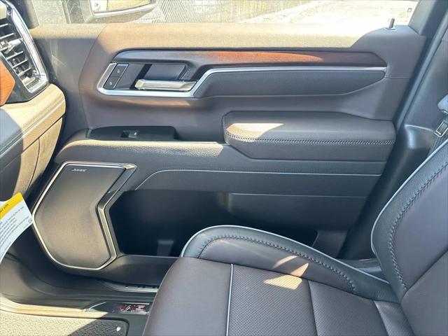 2026 GMC Sierra 2500HD Crew Cab, Standard Bed, Denali, 4WD