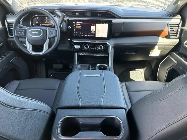 2026 GMC Sierra 2500HD Crew Cab, Standard Bed, Denali, 4WD