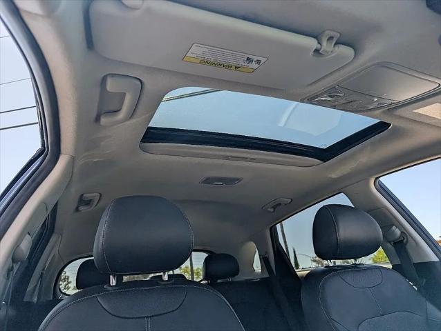 2017 Kia Niro Touring