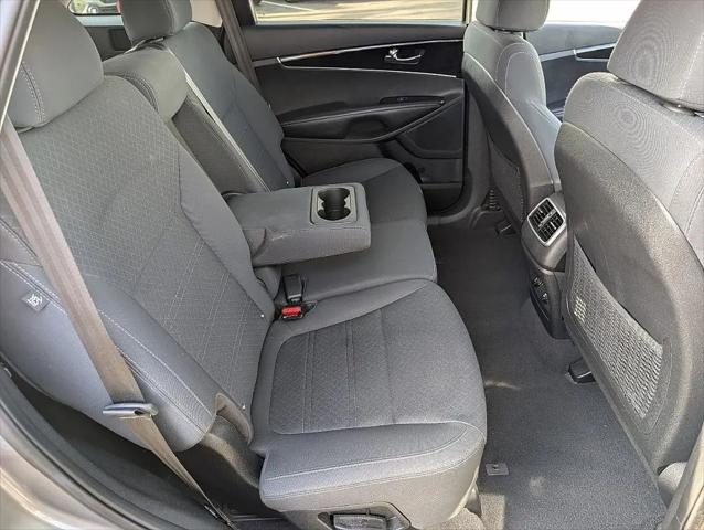 2018 Kia Sorento 2.4L LX