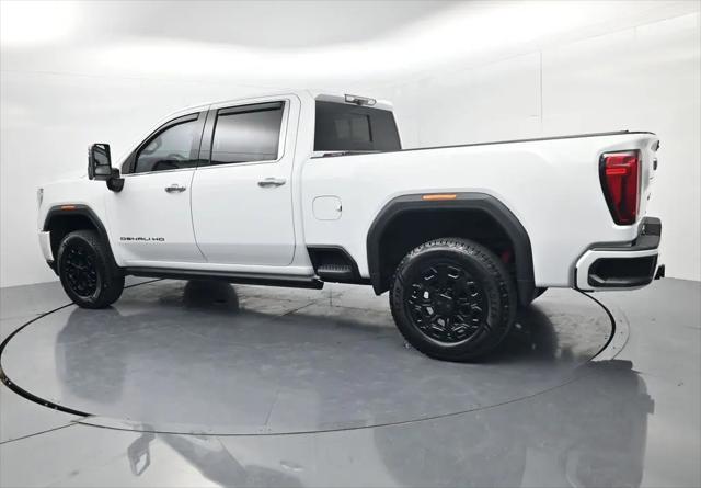 2021 GMC Sierra 2500HD 4WD Crew Cab Standard Bed Denali