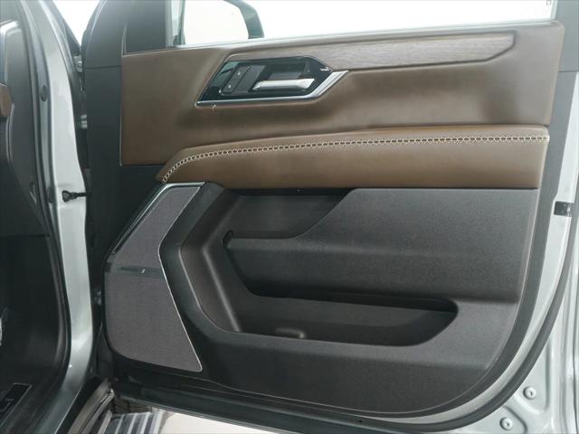 2025 GMC Yukon XL 4WD Denali Ultimate