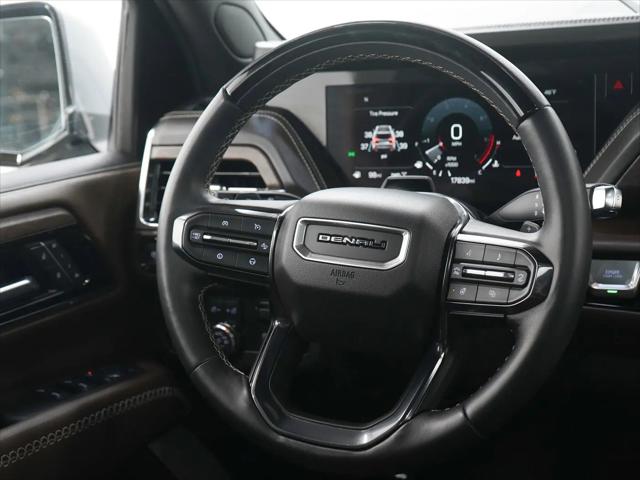 2025 GMC Yukon XL 4WD Denali Ultimate