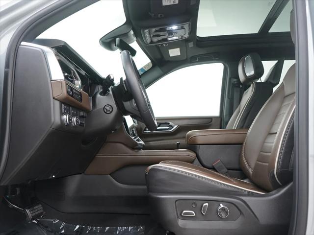 2025 GMC Yukon XL 4WD Denali Ultimate