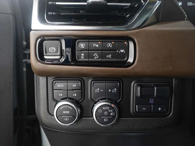 2025 GMC Yukon XL 4WD Denali Ultimate