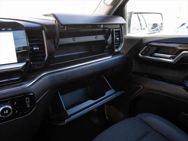 2024 GMC Sierra 1500 4WD Crew Cab Short Box Elevation with 3VL