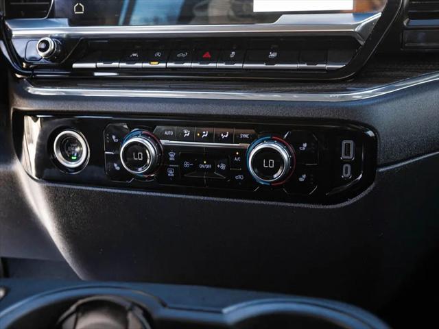 2024 GMC Sierra 1500 4WD Crew Cab Short Box Elevation with 3VL