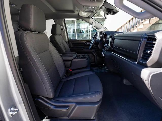 2024 GMC Sierra 1500 4WD Crew Cab Short Box Elevation with 3VL