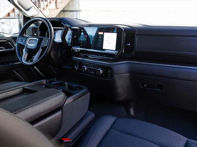 2024 GMC Sierra 1500 4WD Crew Cab Short Box Elevation with 3VL
