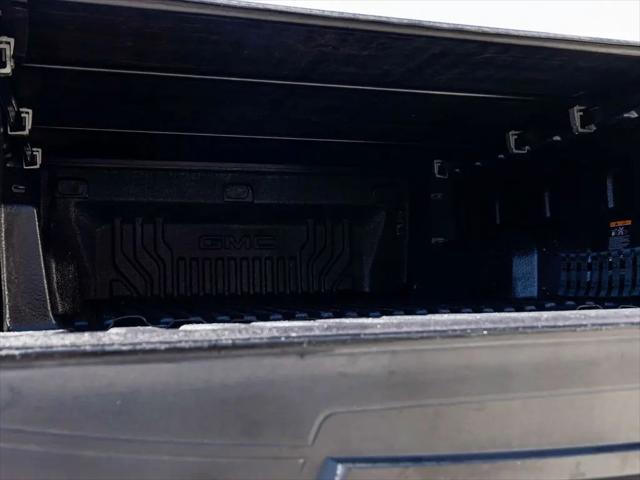 2024 GMC Sierra 1500 4WD Crew Cab Short Box Elevation with 3VL