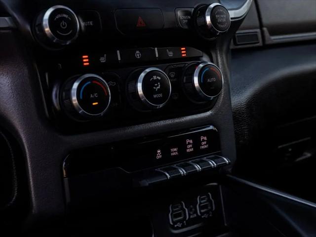 2023 Ram 1500 Big Horn Crew Cab 4x4 5'7" Box