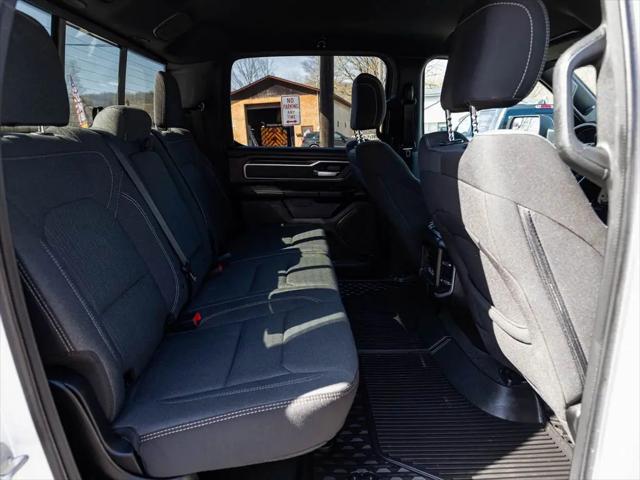 2023 Ram 1500 Big Horn Crew Cab 4x4 5'7" Box