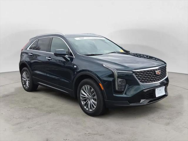 2025 Cadillac XT4 AWD Premium Luxury