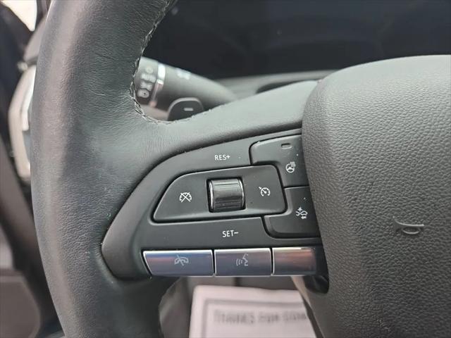 2025 Cadillac XT4 AWD Premium Luxury