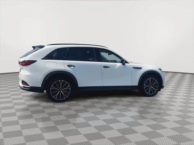 2025 Mazda CX-70 Premium Package