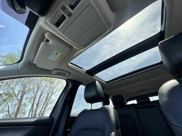 2025 Mazda CX-70 Premium Package