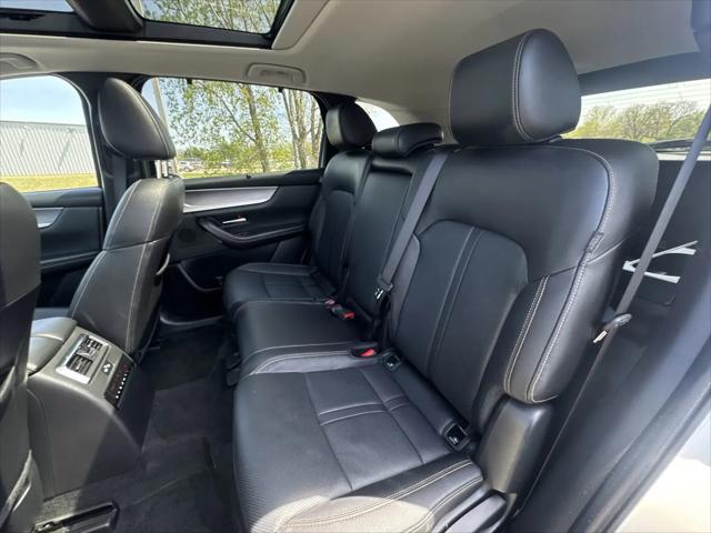 2025 Mazda CX-70 Premium Package