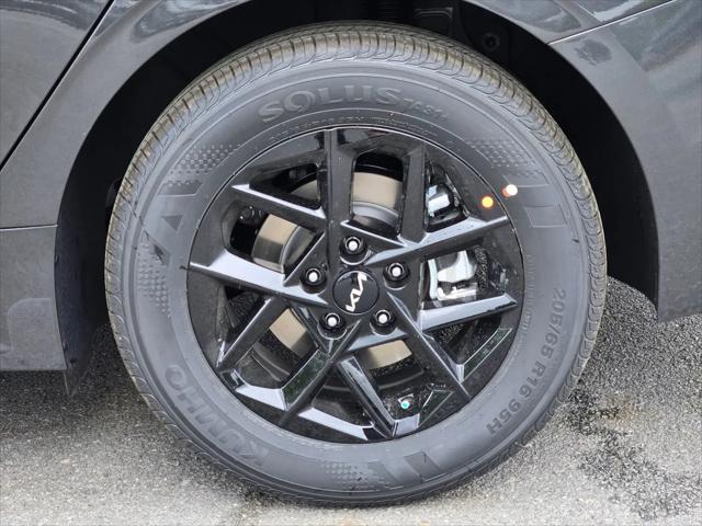 2026 Kia K5 LXS FWD