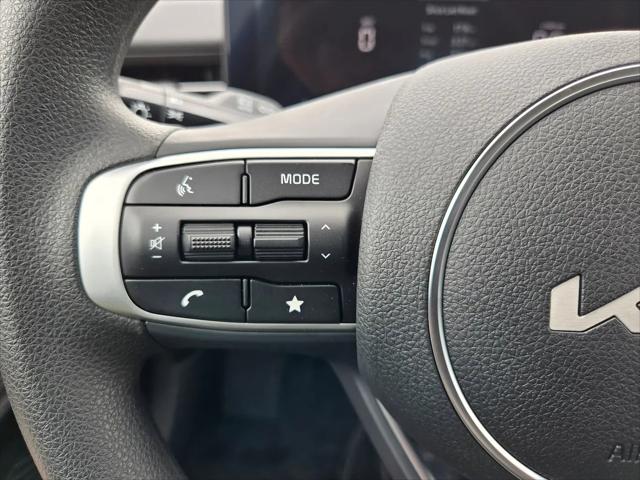 2026 Kia K5 LXS FWD