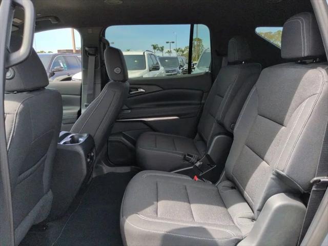 2026 Chevrolet Traverse FWD LT