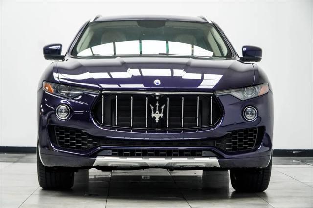 2017 Maserati Levante Standard
