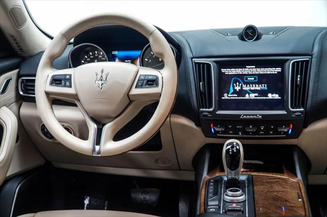 2017 Maserati Levante Standard