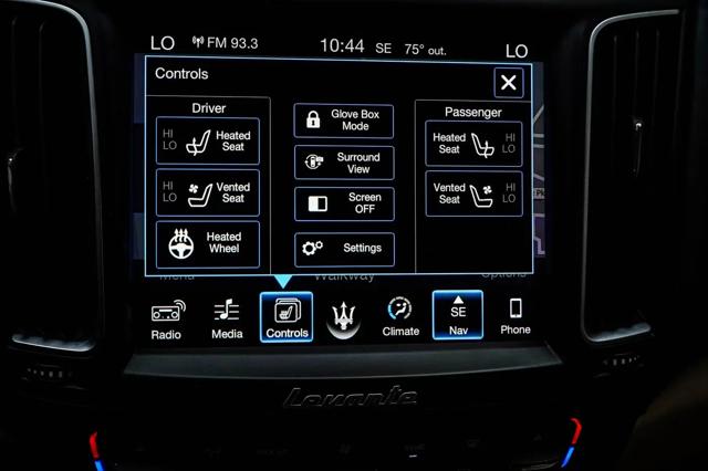 2017 Maserati Levante Standard