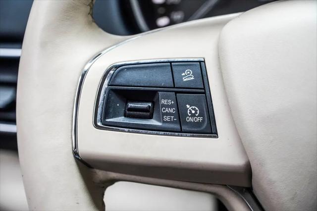 2017 Maserati Levante Standard