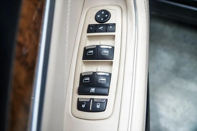 2017 Maserati Levante Standard