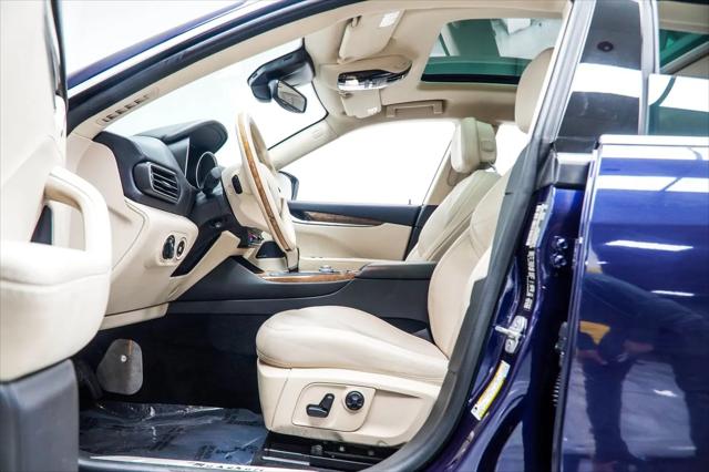 2017 Maserati Levante Standard