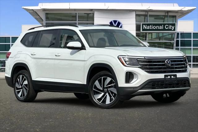 2026 Volkswagen Atlas SE with Technology