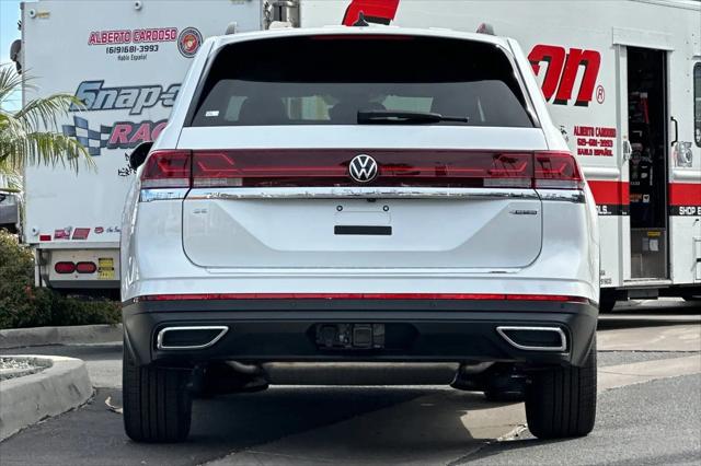 2026 Volkswagen Atlas SE with Technology